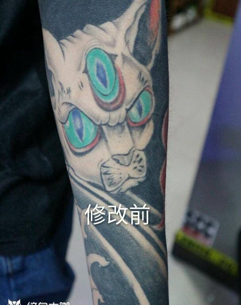 黑臂修改纹身图片