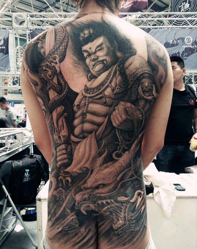 不动明王纹身图片