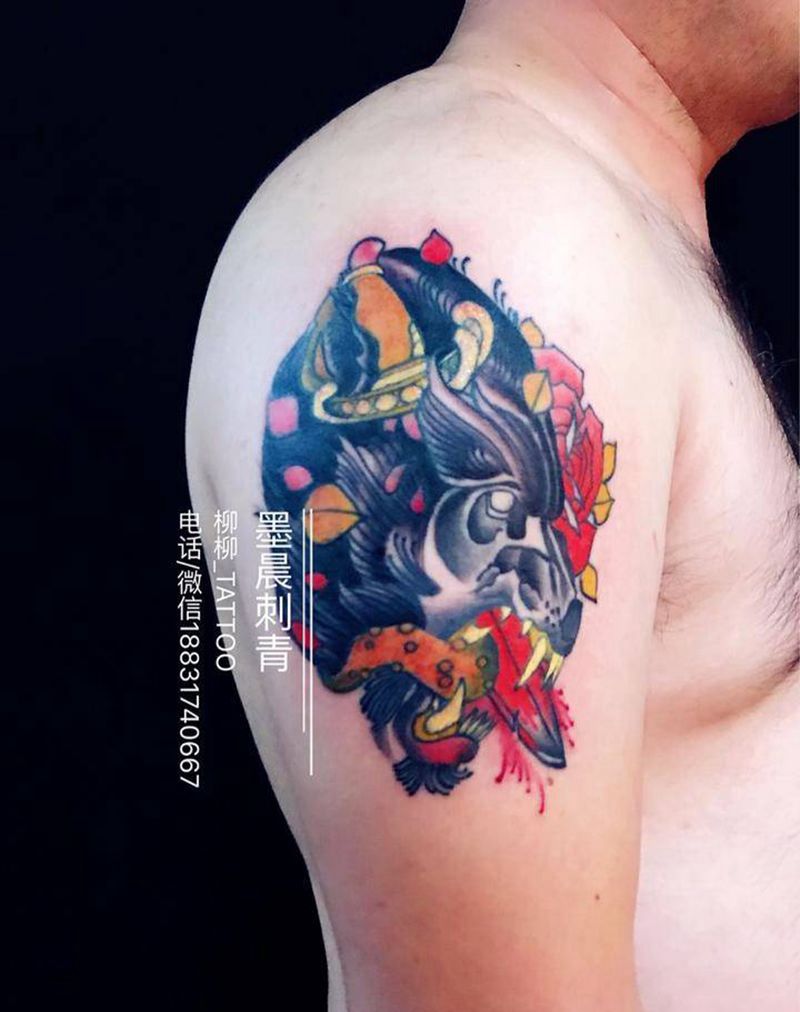 滴血狼头纹身图片