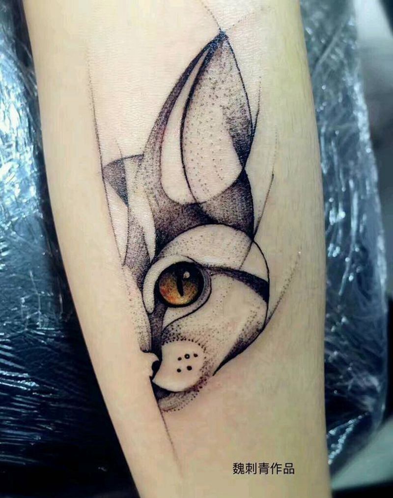 点刺猫咪纹身图片