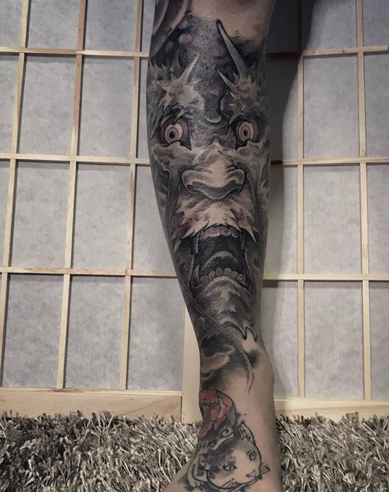 龙纹身图片_腿部纹身图案