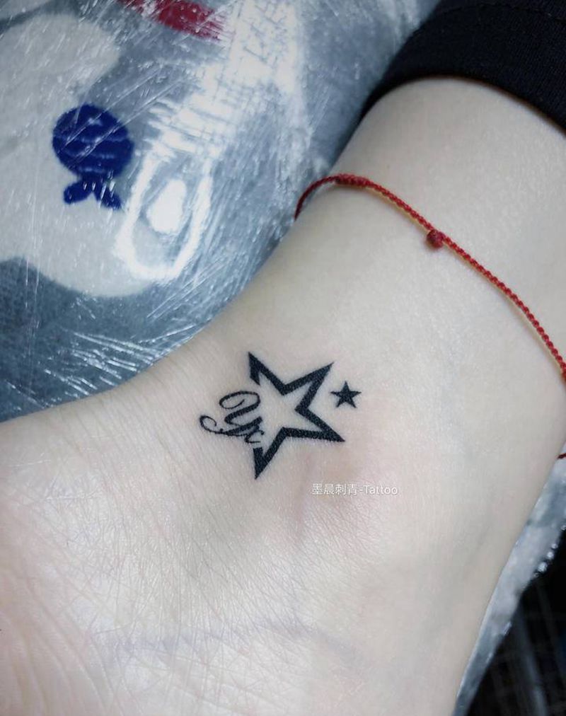 小星星纹身图片_腿部图腾纹身图案