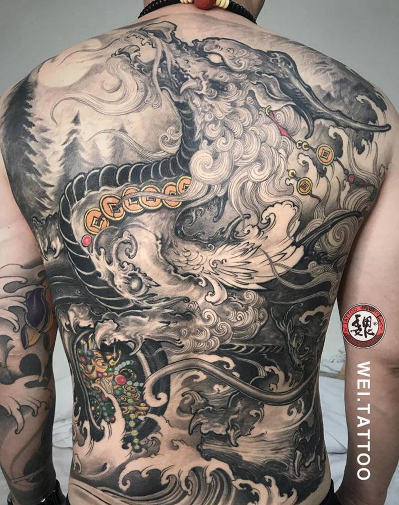 貔貅纹身图片_背部新传统纹身图案