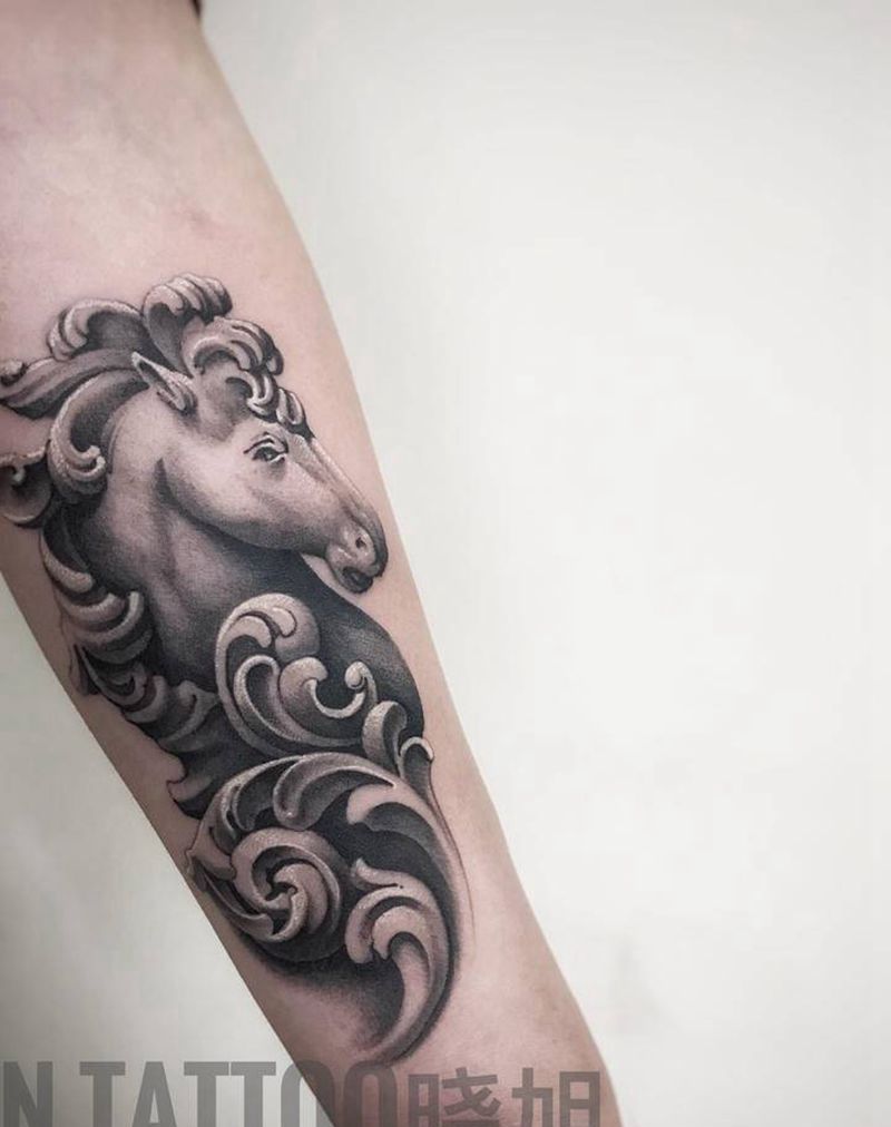 小臂内侧马纹身图片_手臂欧美写实纹身图案