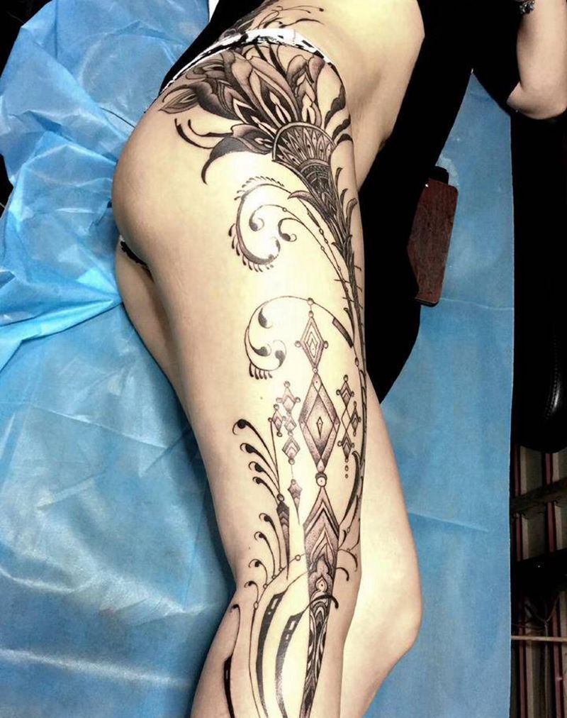 店内天阳老师作品纹身图片_腿部点刺纹身图案