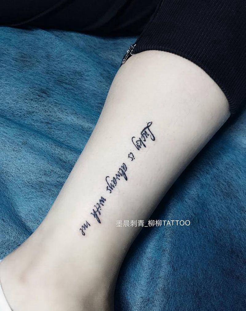 幸运纹身图片_腿部纹身图案