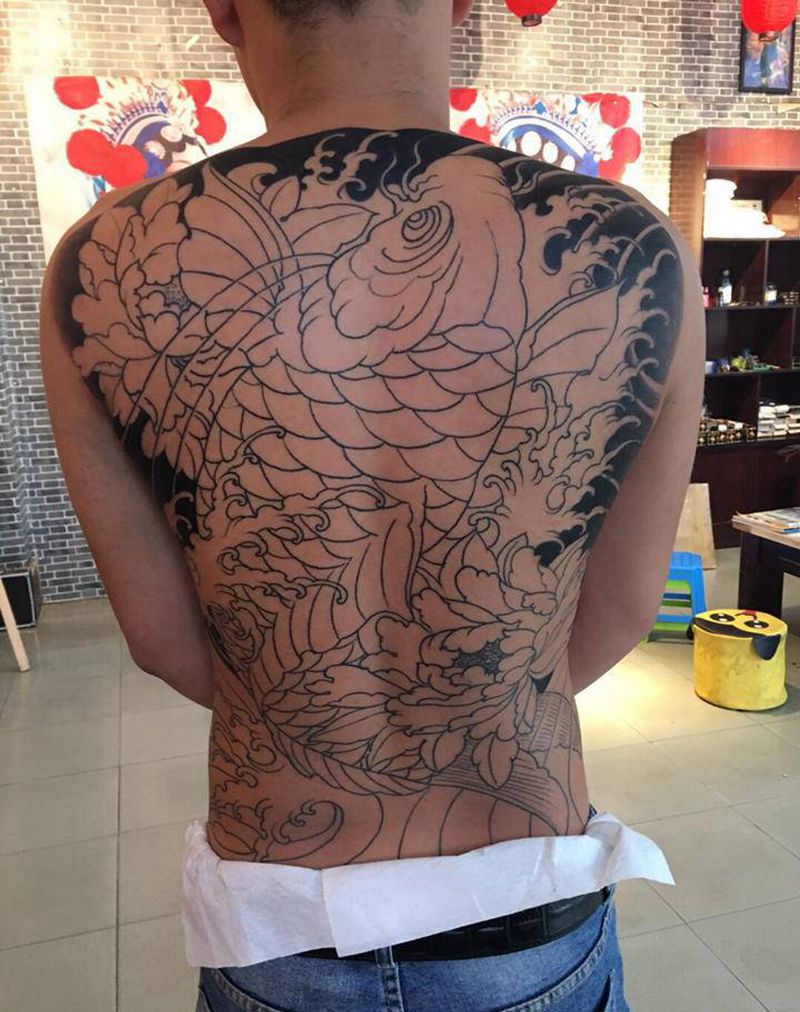 一个背进度…纹身图片_背部腰部新传统老传统纹身图案