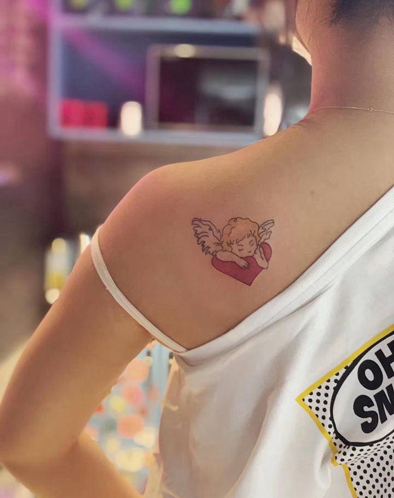 客人返图纹身图片_肩部手臂纹身图案