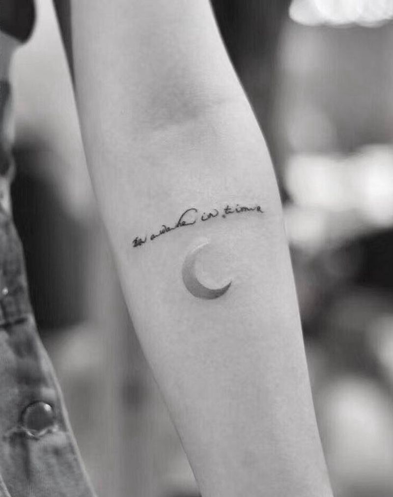 字纹身图片_手臂纹身图案