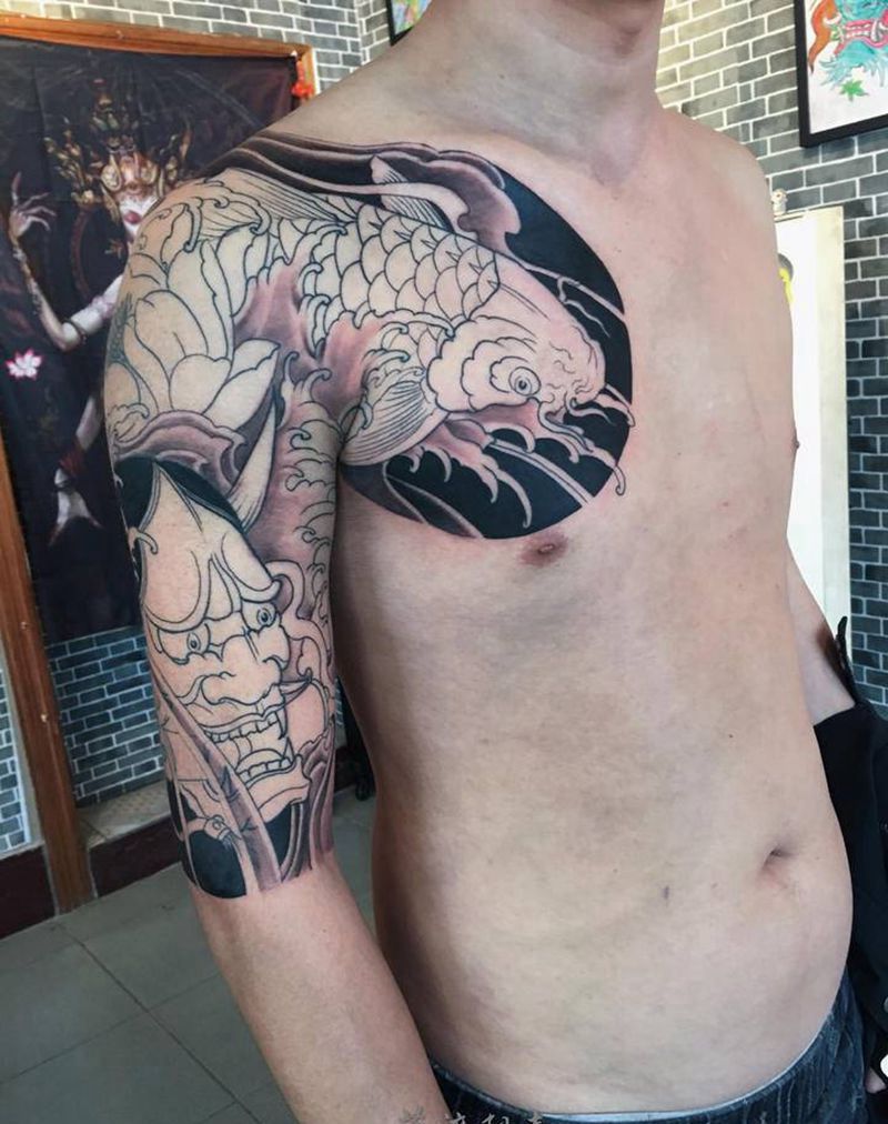 背景完成 恢复后上彩纹身图片_胸部手臂新传统老传统纹身图案