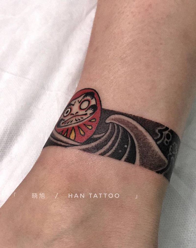 传统小腿环纹身图片_腿部新传统纹身图案