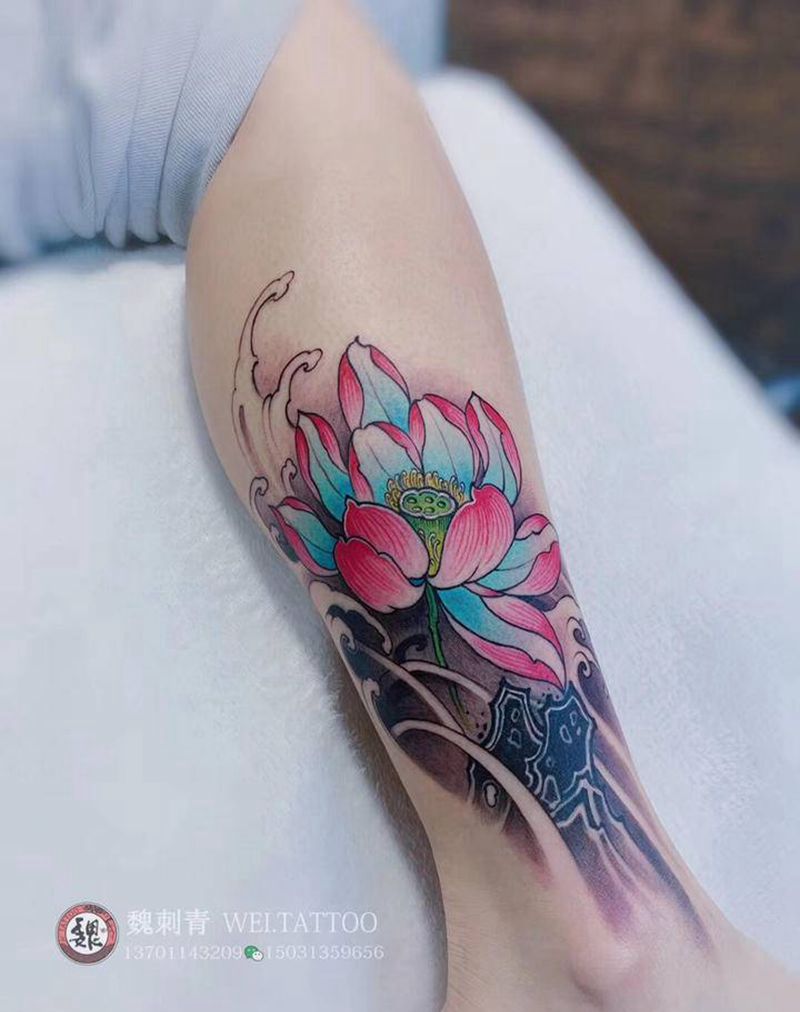 荷花纹身图片_新传统纹身图案