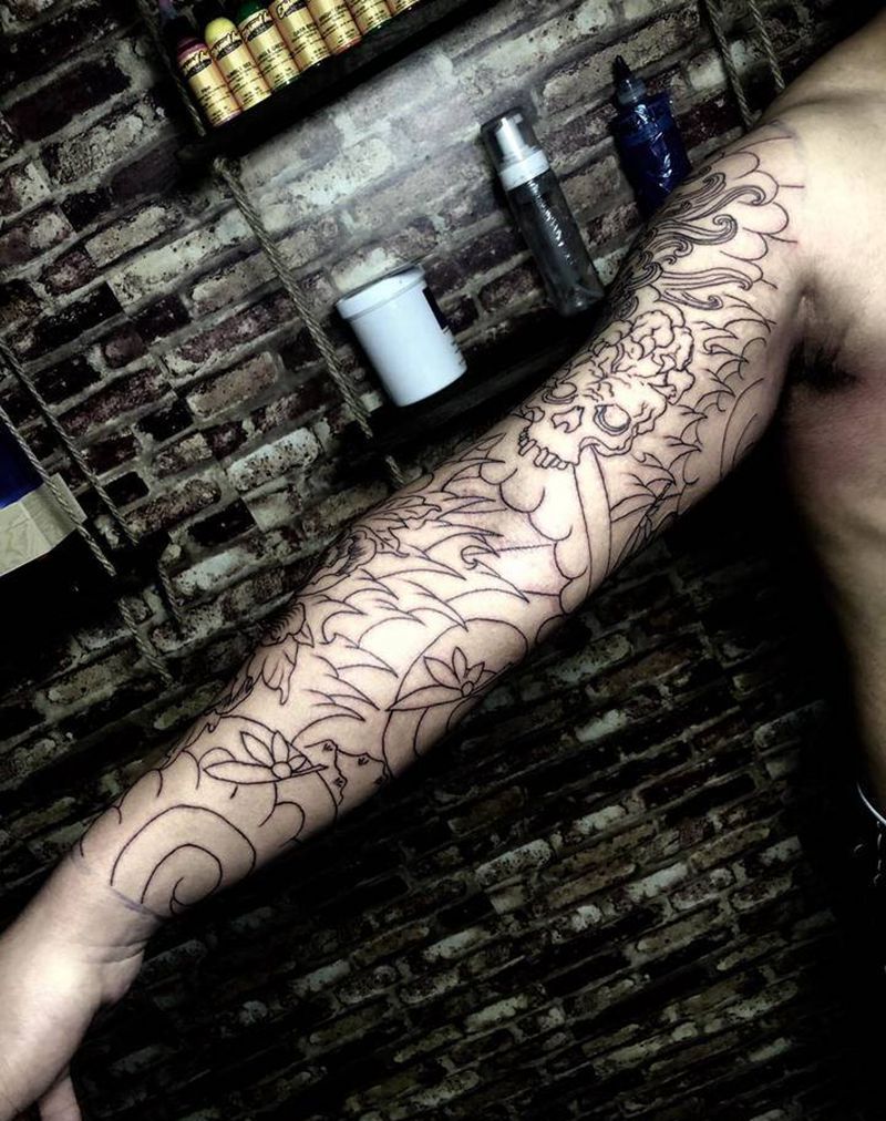 唐狮牡丹纹身图片_手臂老传统唐狮牡丹纹身图案