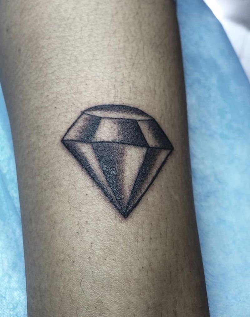 钻石纹身图片_手臂钻石纹身图案