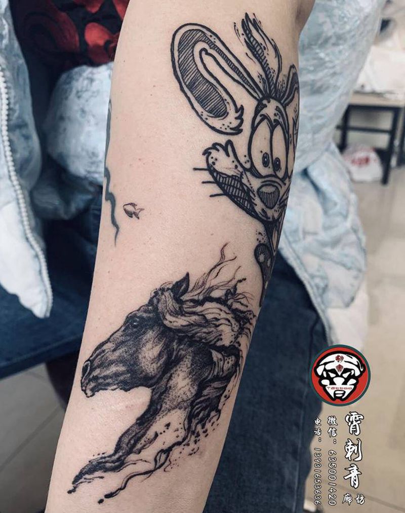 马纹身图片_手臂New School马纹身图案