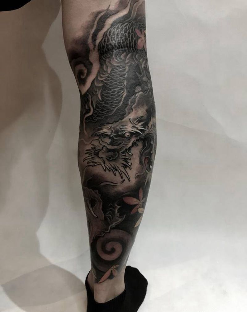 龙纹身图片_腿部新传统龙纹身图案