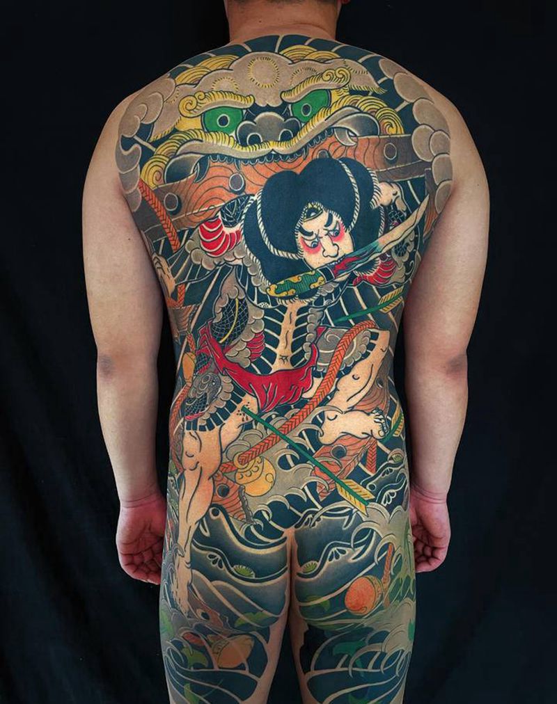 张顺破水门纹身图片_背部纹身图案