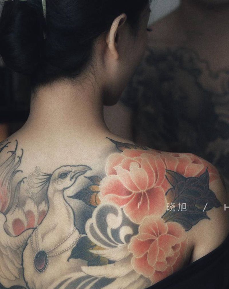 夫妻档纹身图片_背部胸部新传统New School纹身图案