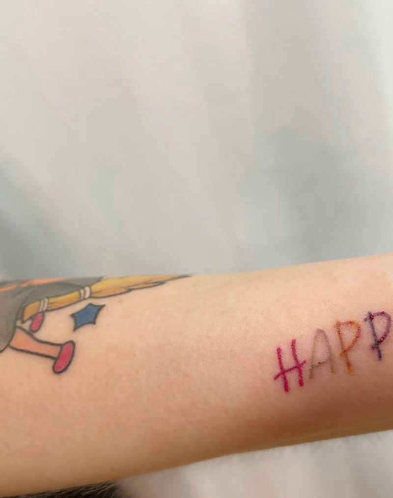 字母纹身图片_花体字New School纹身图案