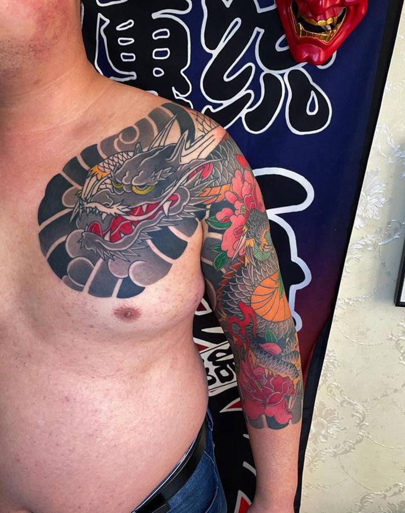 龙 七分袖纹身图片_手臂老传统纹身图案