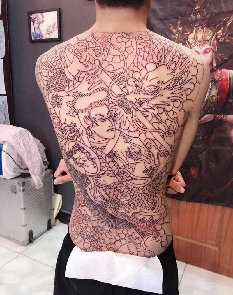 龙王太郎初步线_纹身图片_腰部背部老传统纹身图案