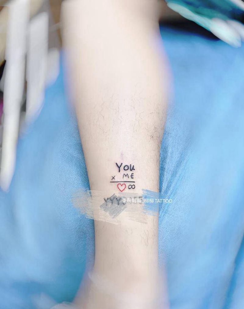 公式纹身图片_腿部纹身图案