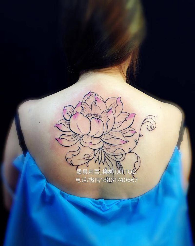 莲花纹身图片