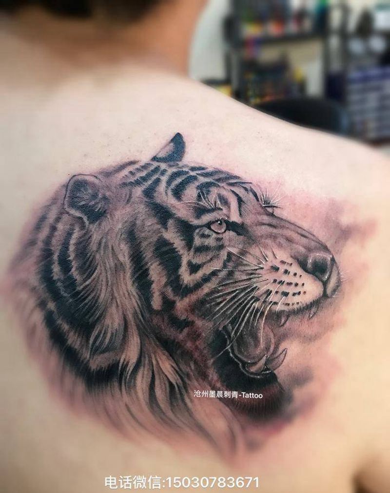 虎头纹身图片
