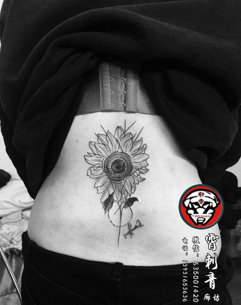向日葵纹身图片_植物写实清新腰部成品纹身图案