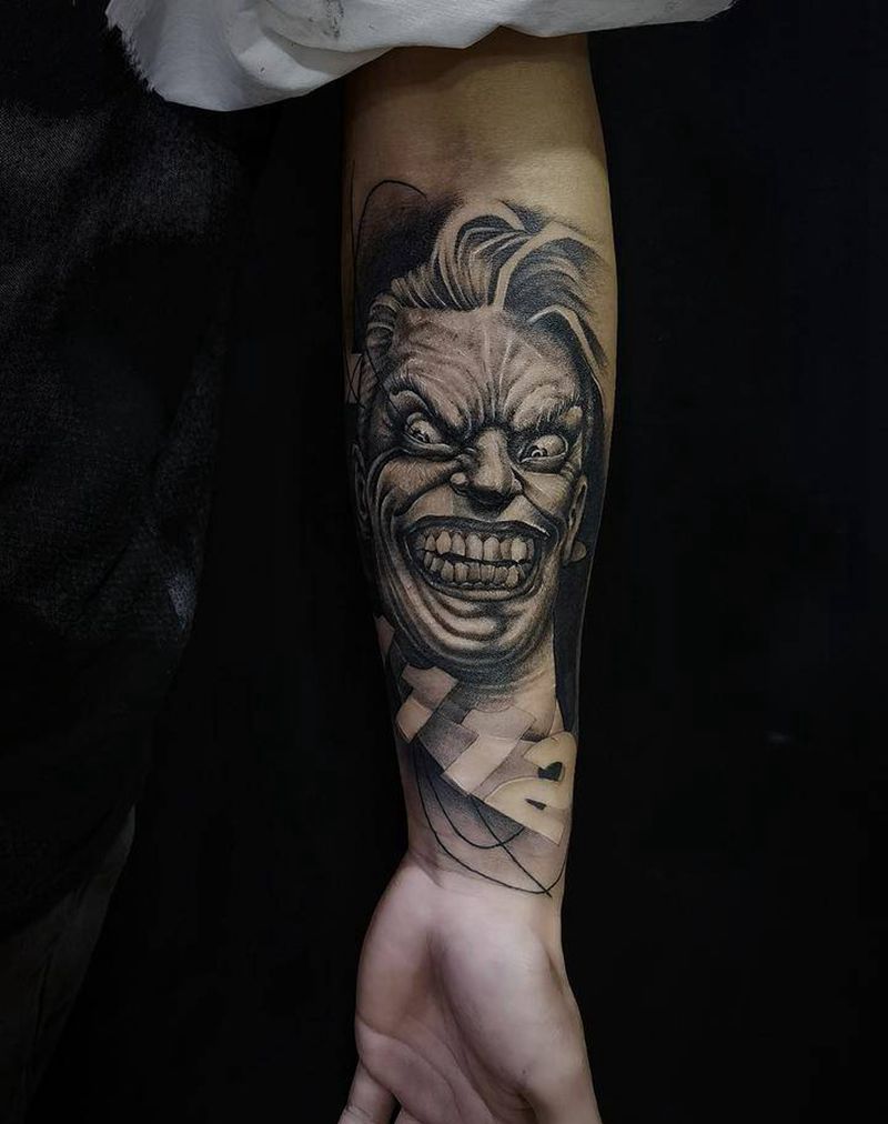 小丑纹身图片_手臂纹身图案