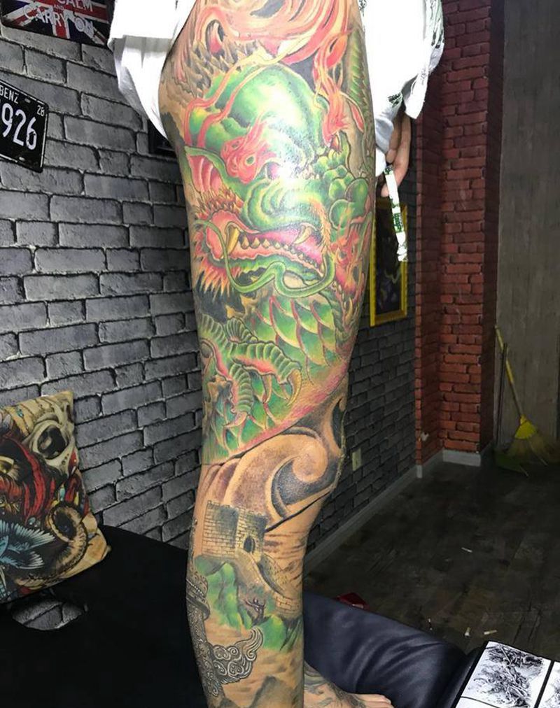 龙游华夏纹身图片_腿部新传统纹身图案