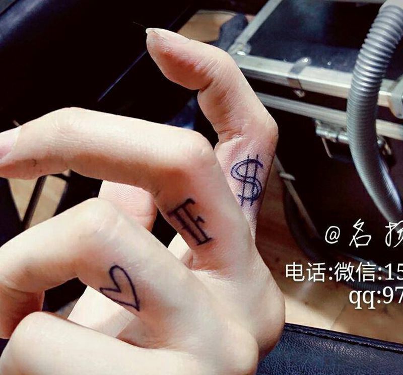 手指小图案纹身图片
