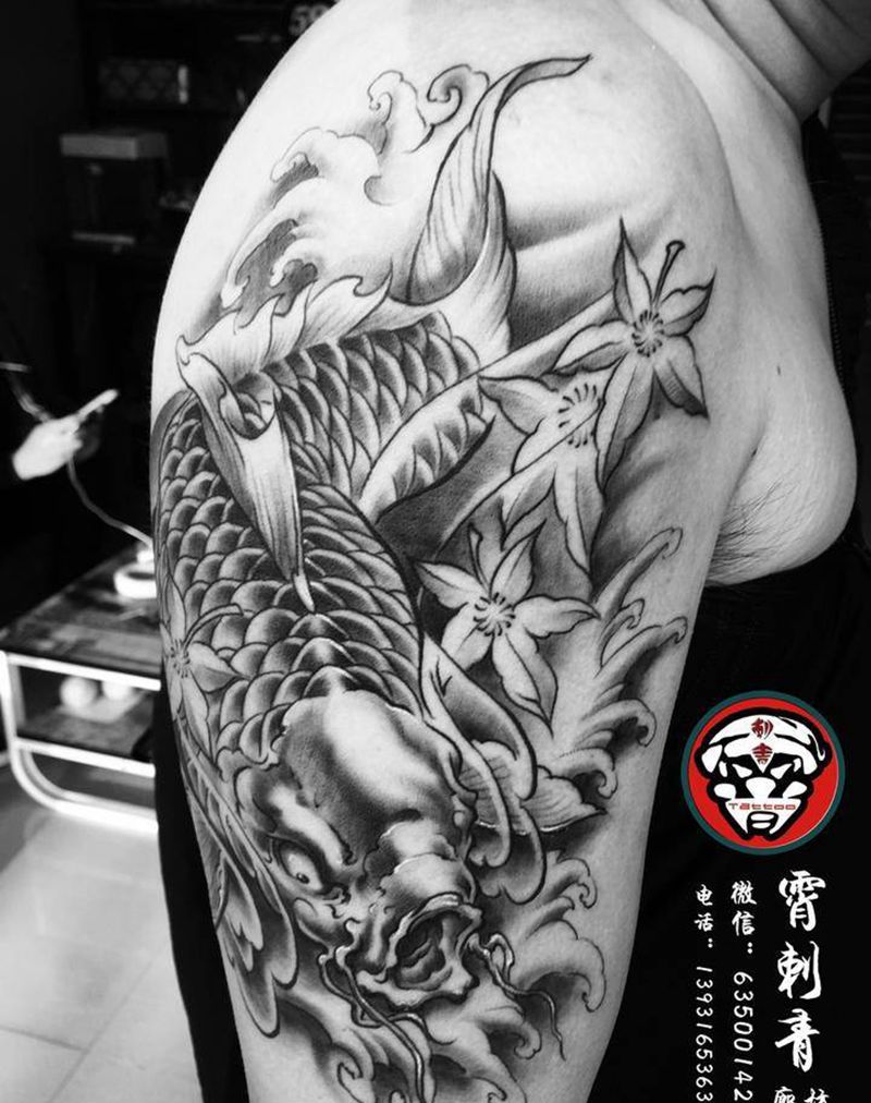 锦鲤纹身图片_成品手臂传统动物纹身图案