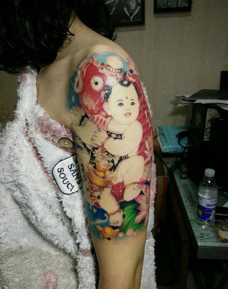 彩色大臂纹身图片