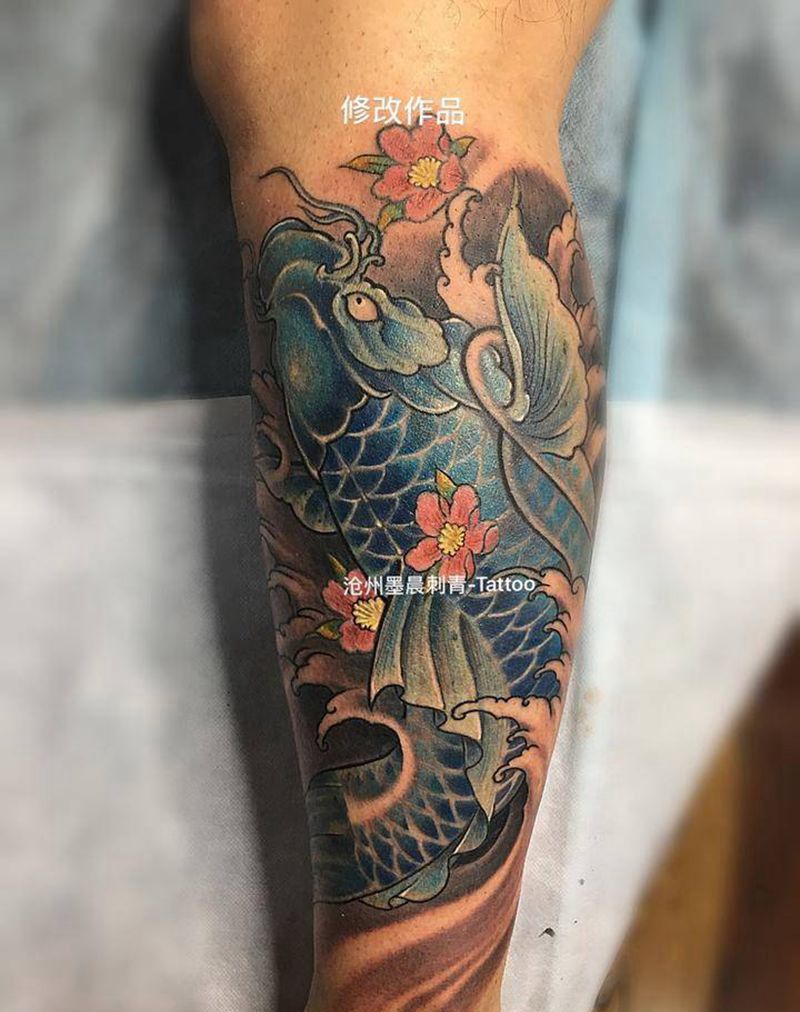 鱼修饰纹身图片