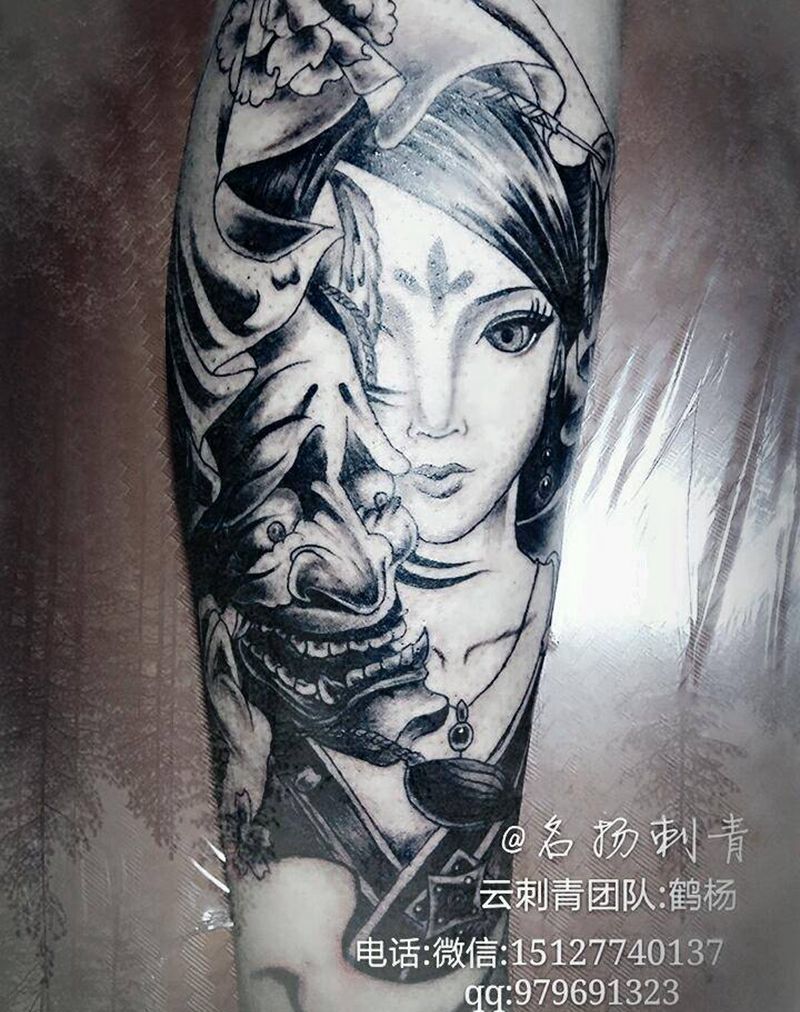 小腿艺妓纹身图片