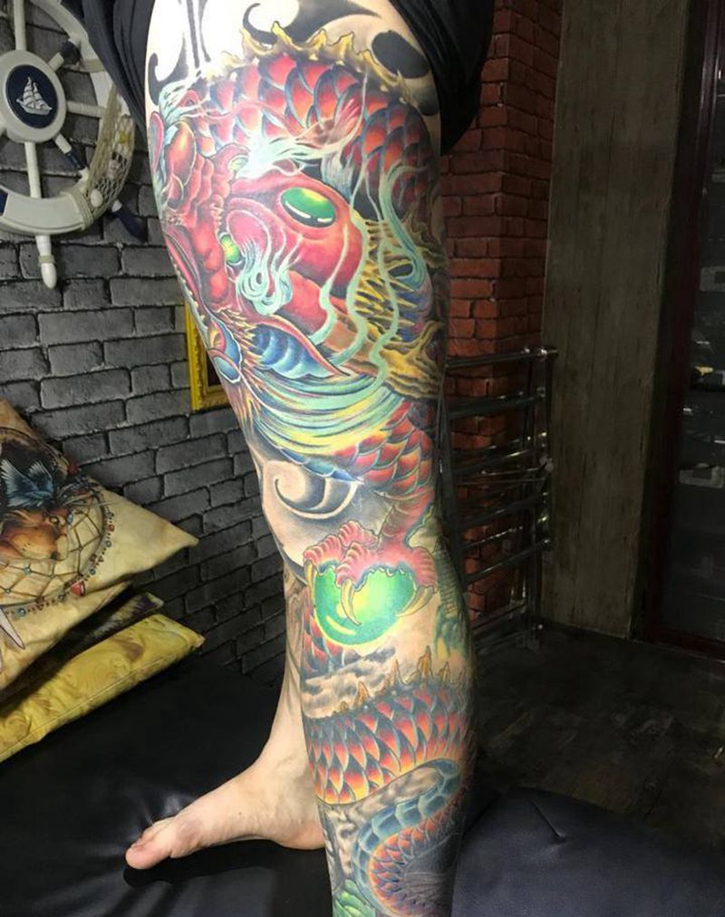 花腿龙纹身图片