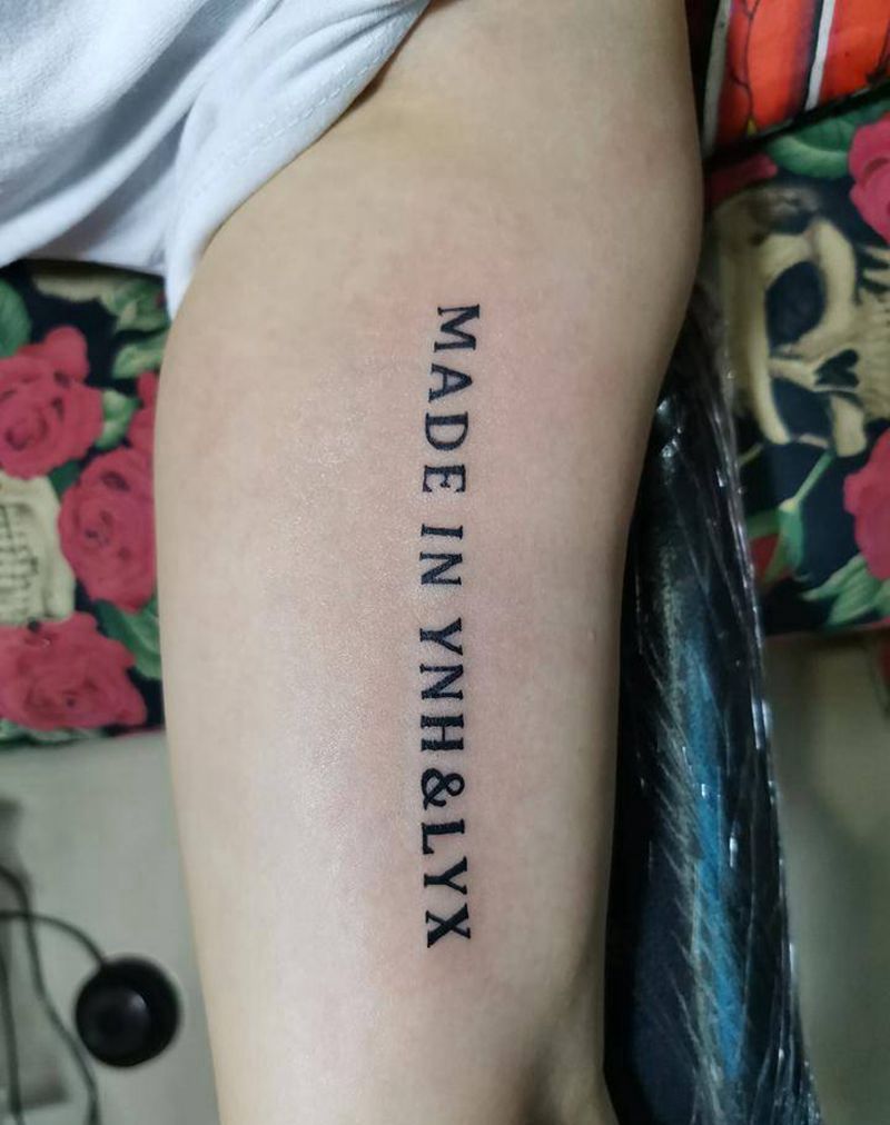 英文纹身图片_手部脚部花体字图腾纹身图案