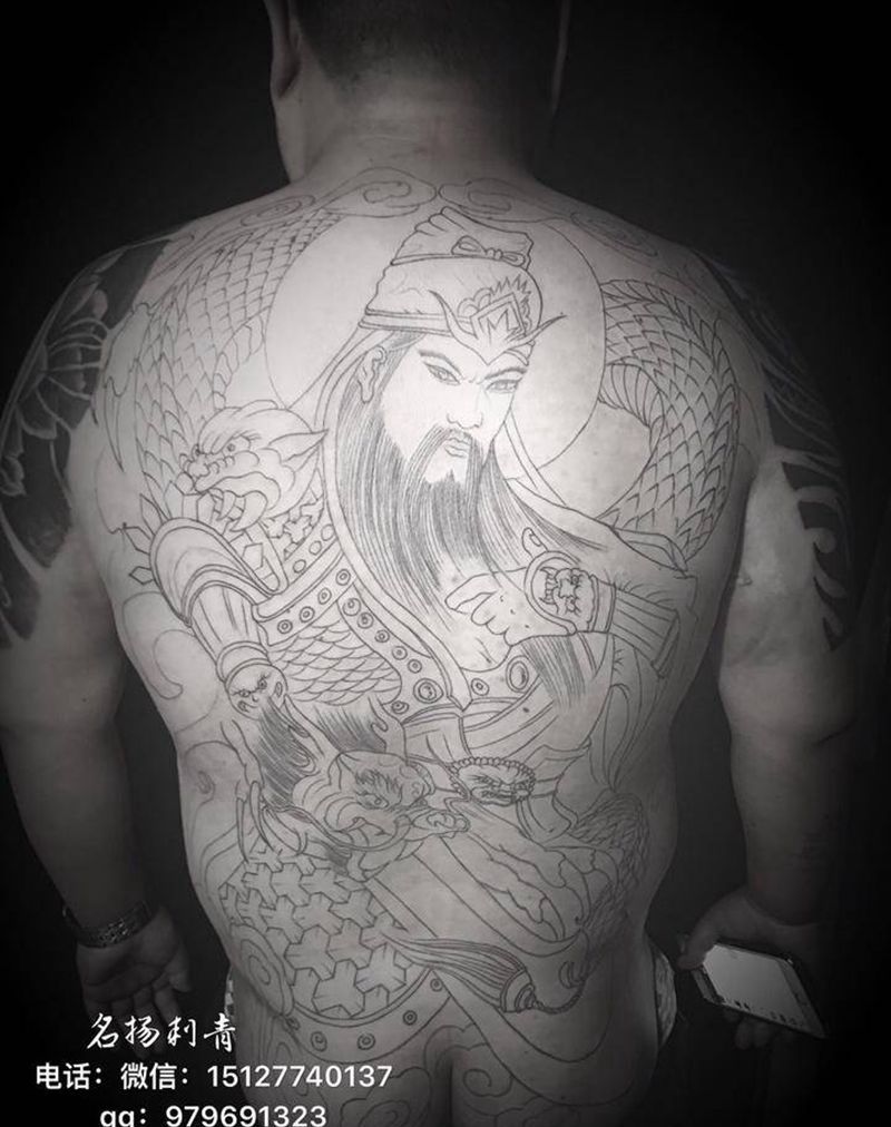 初步走线纹身图片