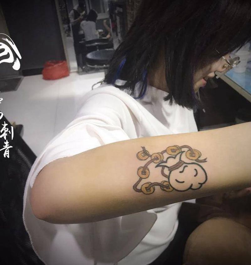 小钱袋纹身图片