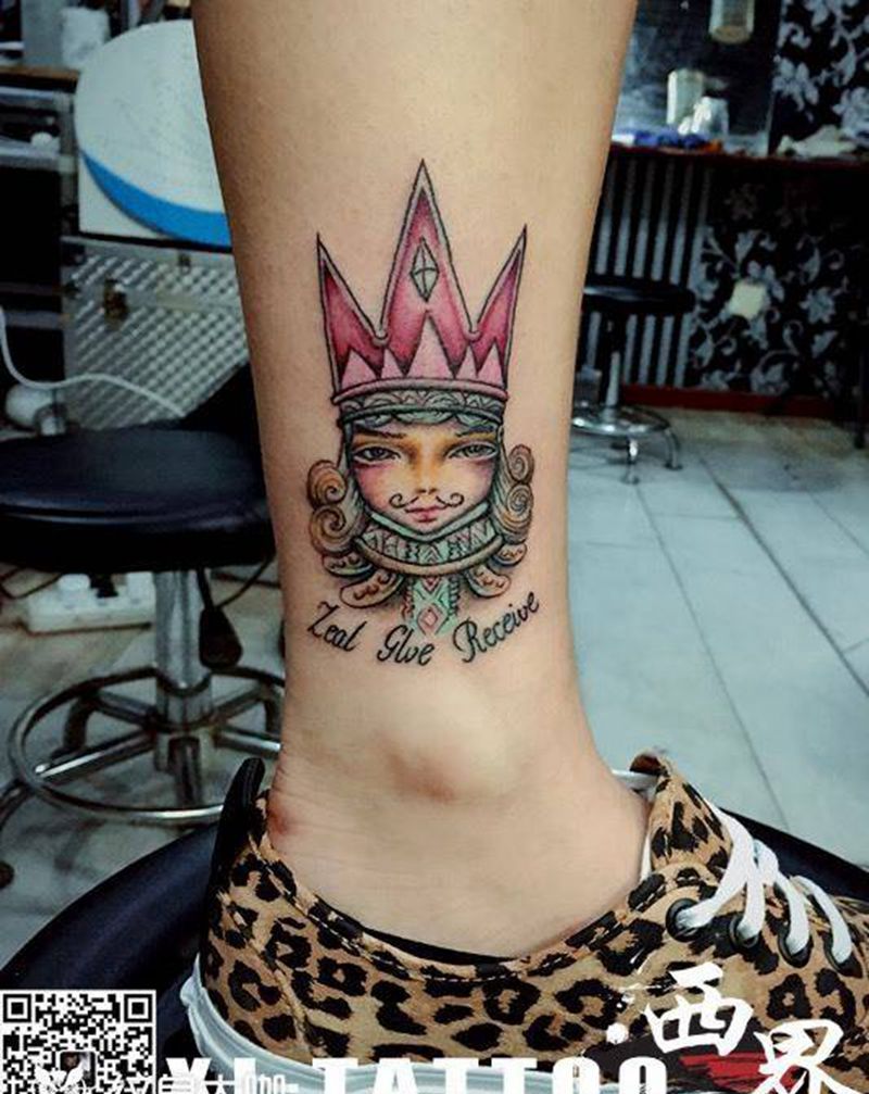 小腿纹身图片_成品腿部欧美写实清新人物字符几何纹身图案