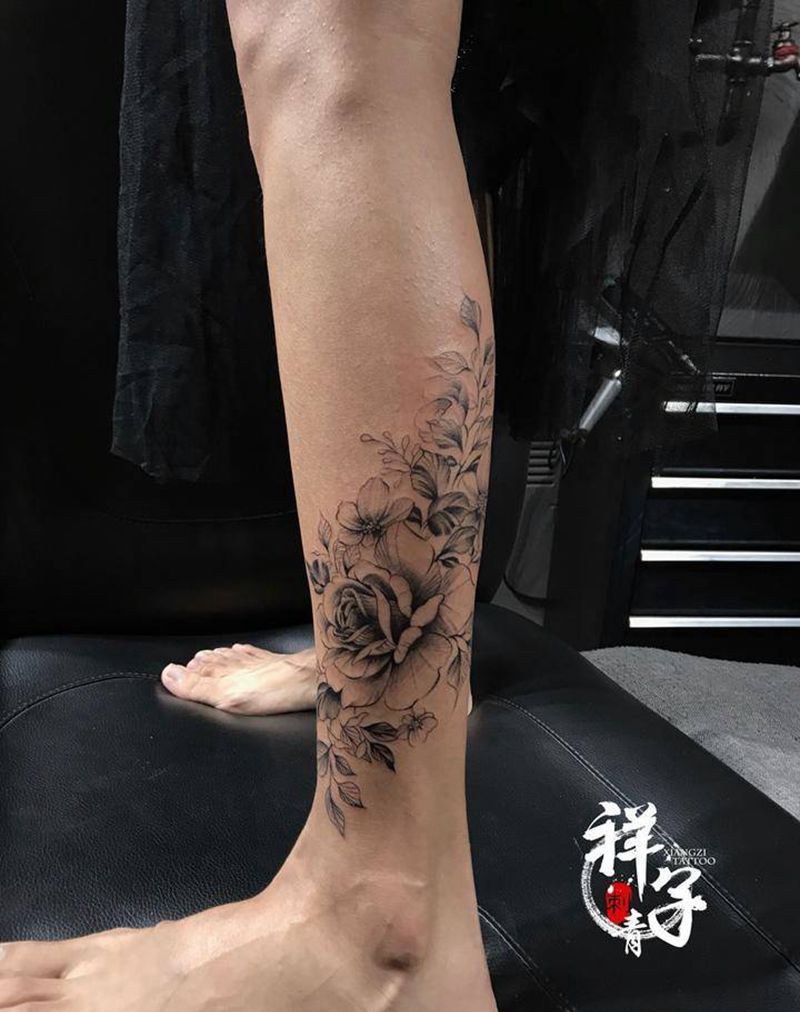 素雅花纹身图片