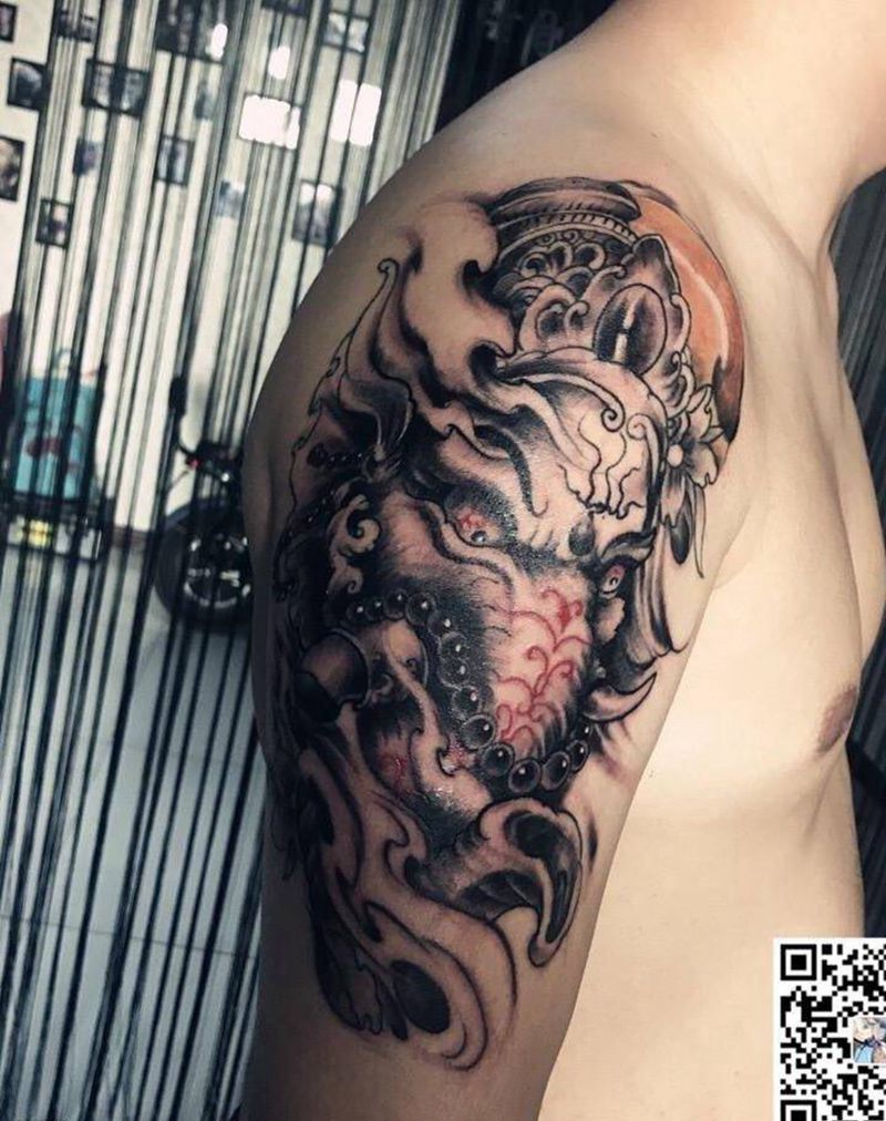 大臂象神纹身图片