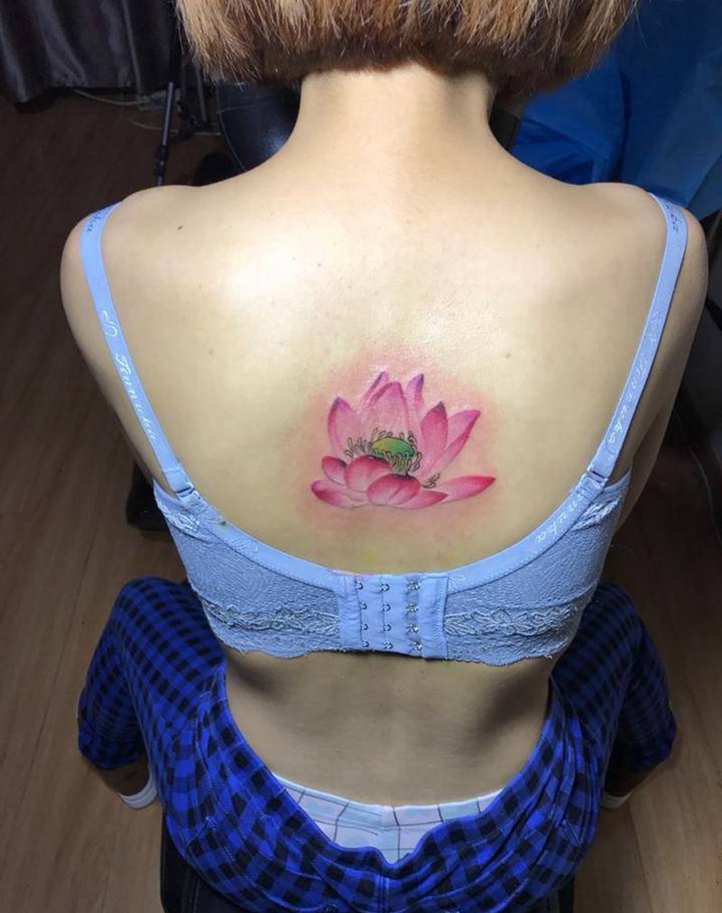 莲花纹身图片