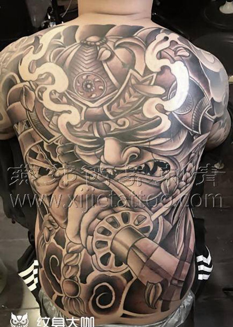 燕郊西界刺青纹身图片_背部老传统纹身图案