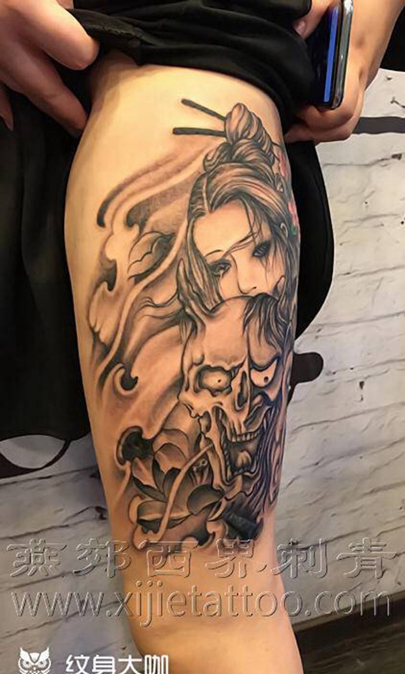 大腿艺妓纹身图片_腿部新传统纹身图案