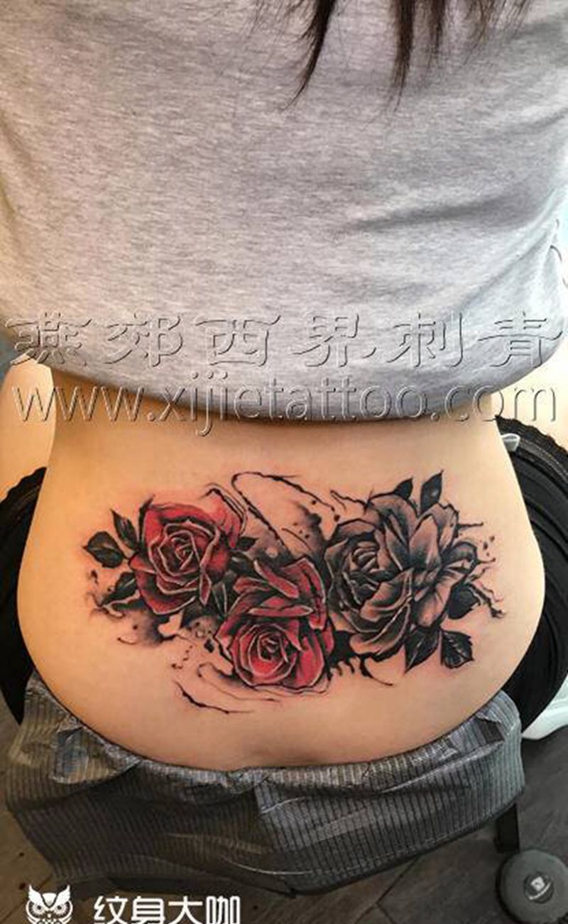 遮盖花纹身图片_腰部臀部Old School水彩纹身图案