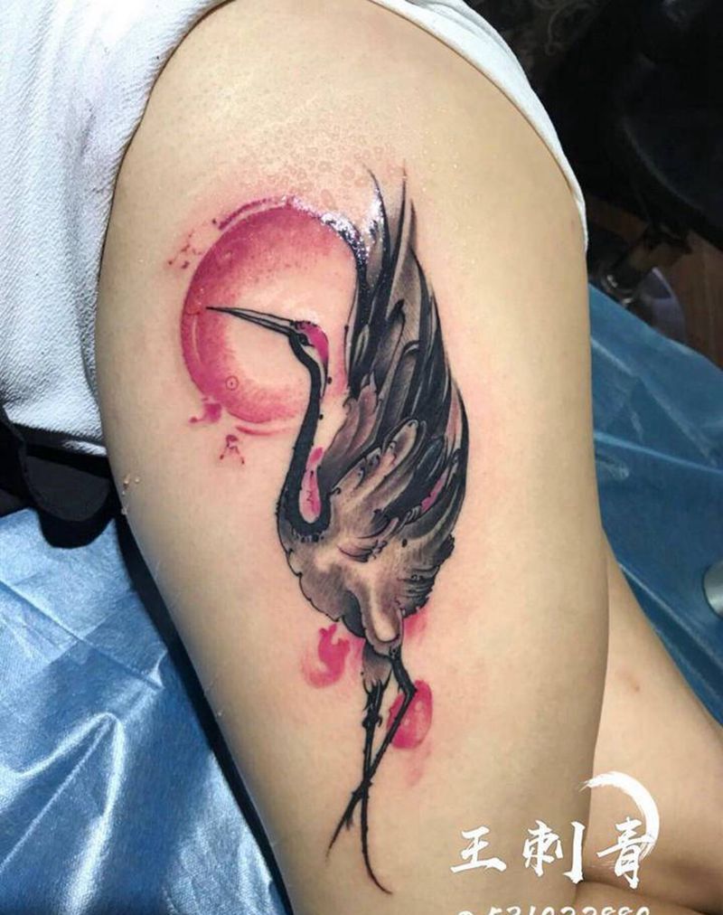 鹤纹身图片_腿部纹身图案