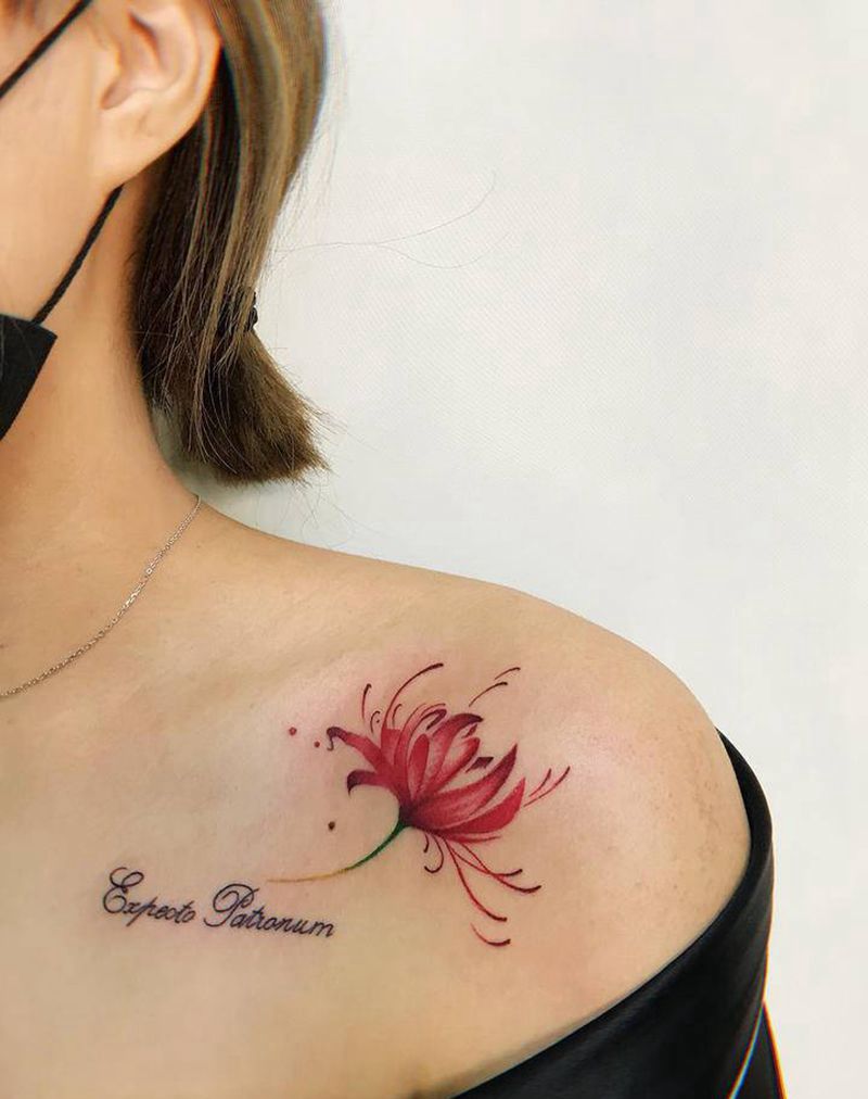 彼岸花纹身图片_肩部纹身图案