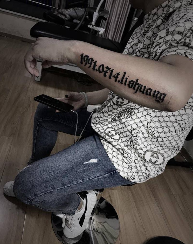 哥特字体纹身图片_花体字纹身图案